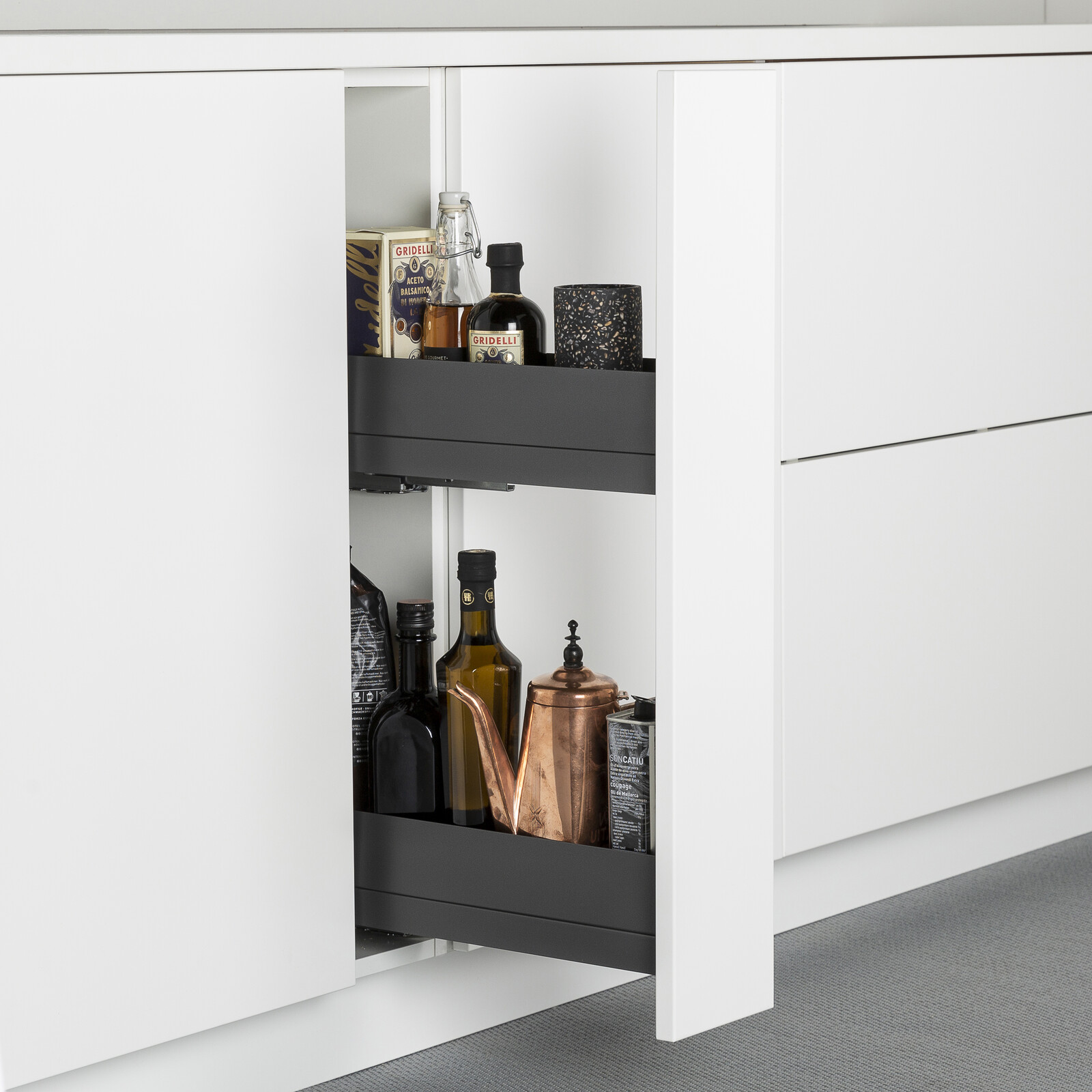 Innredning uttrekkbar 15