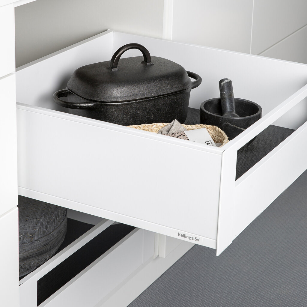 Bakke 60 hvit metall høy Bakke 60 hvit metall høy