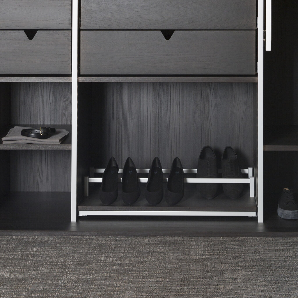 Garderobeinnredning skouttrekk Garderobeinnredning skouttrekk