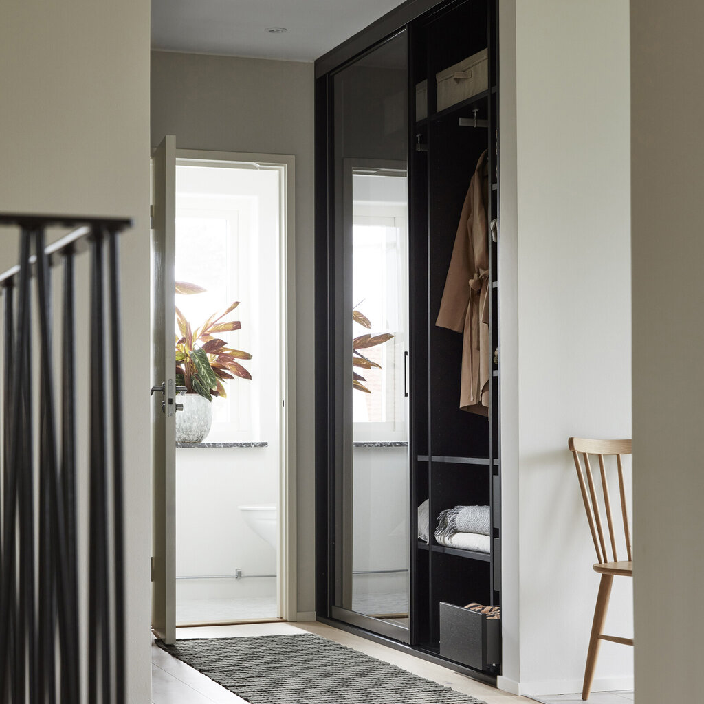 Garderobe skyvedører Nano