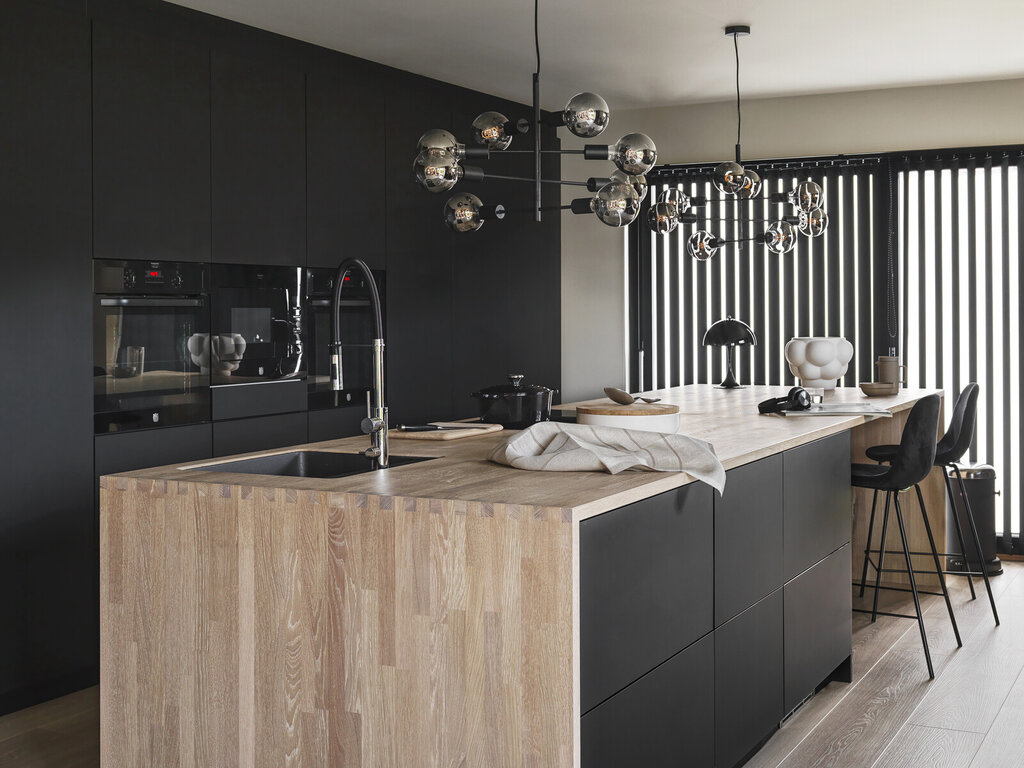 Kjøkkeninspirasjon Fenix svart Kjøkkeninspirasjon Fenix svart