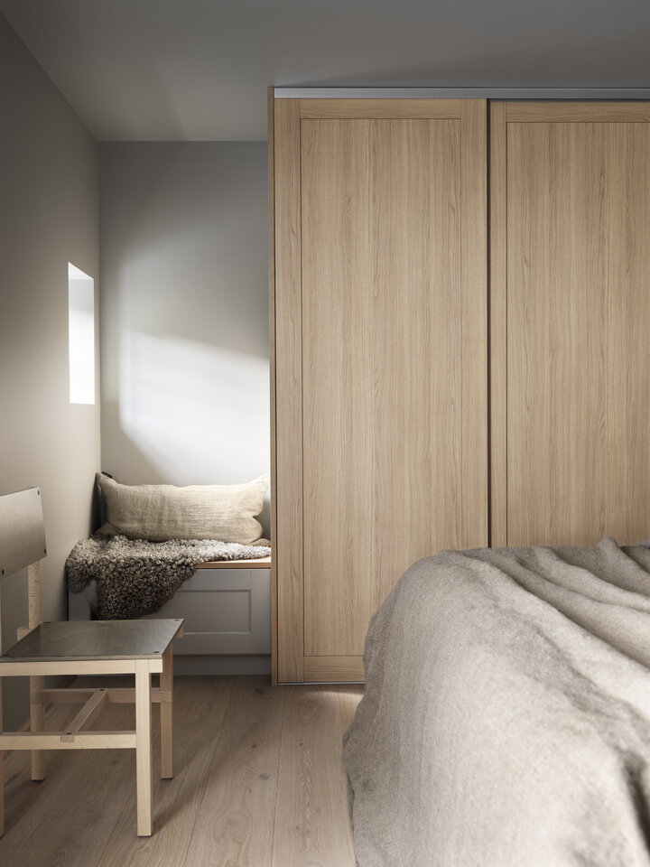 Garderobeinspirasjon Showstopper lys eik Garderobeinspirasjon Showstopper lys eik